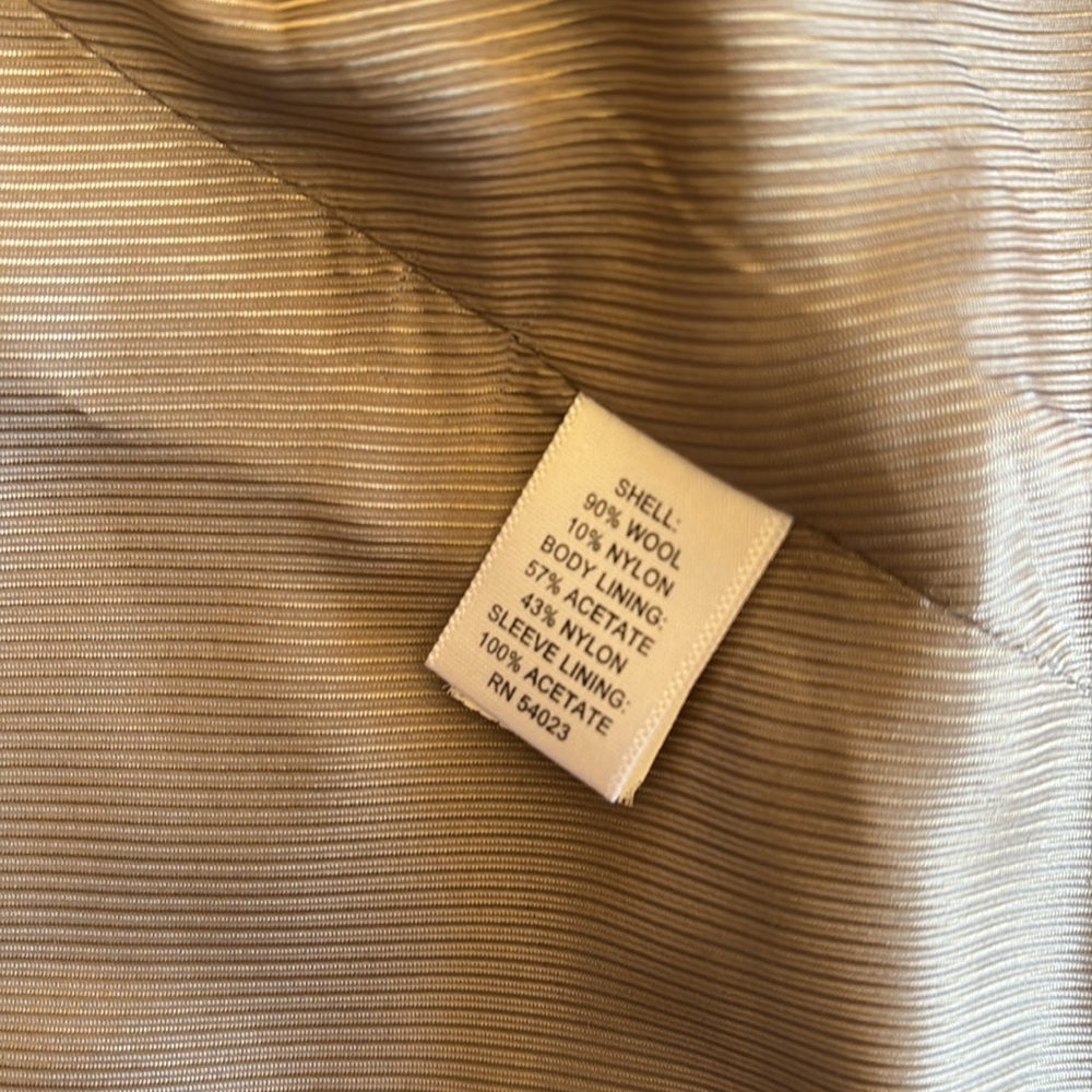 BANANA REPUBLIC WOOL COAT 
women’s size XS - Picture 3 of 5